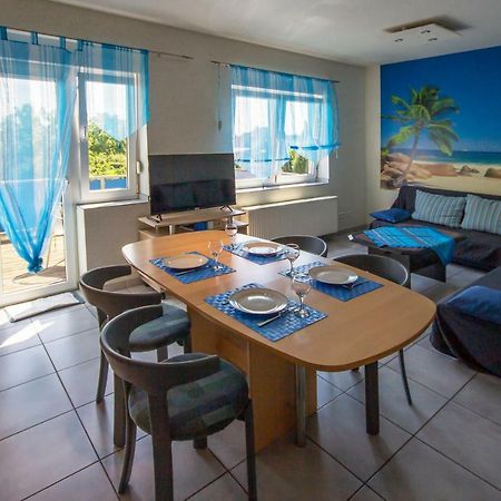 Vulkanpark-Ferienwohnung Karibic Nickenich Luaran gambar