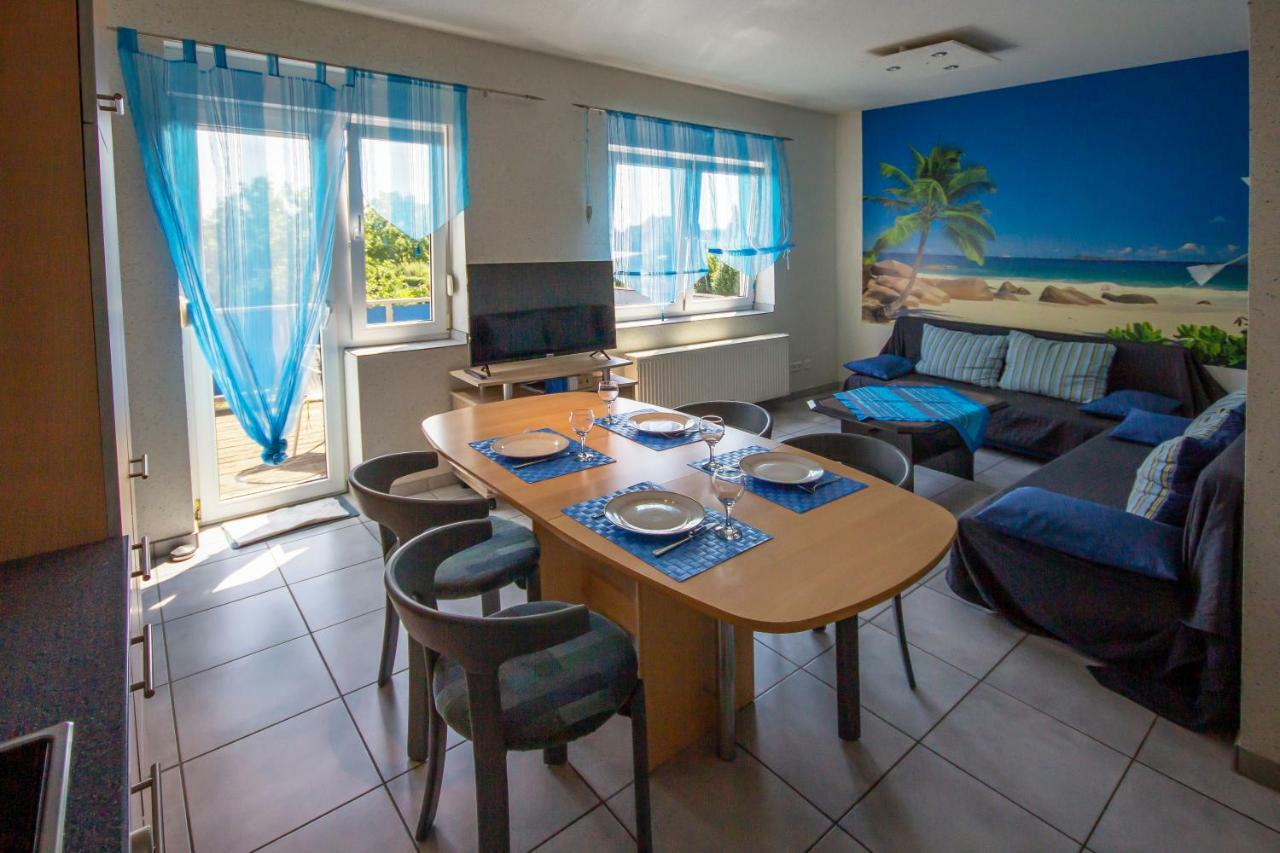 Vulkanpark-Ferienwohnung Karibic Nickenich Luaran gambar